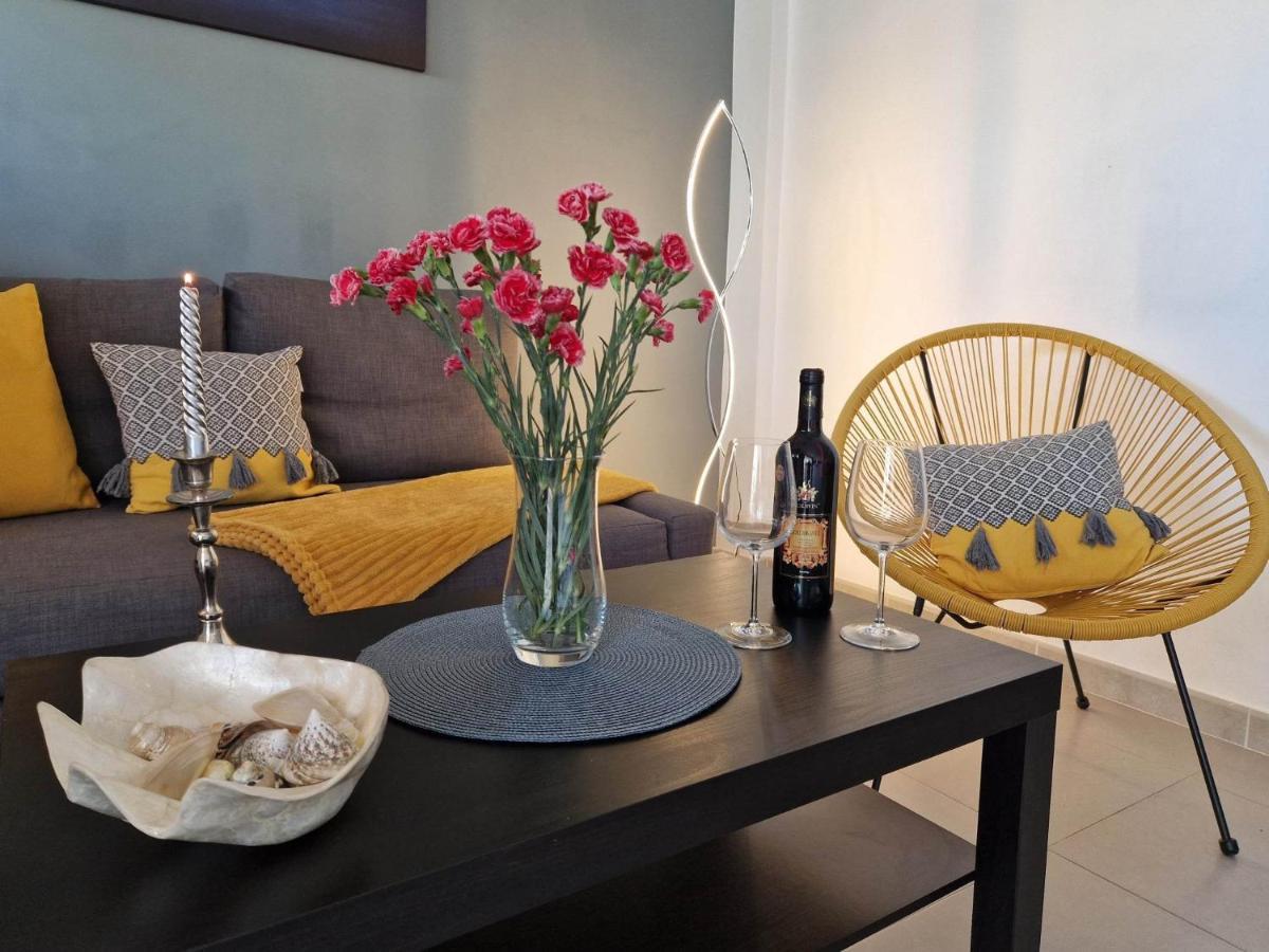 Acapulco With Pool Apartment Fuengirola